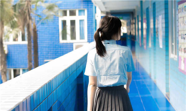 方山如何找到一个可以帮助我生孩子的女人？